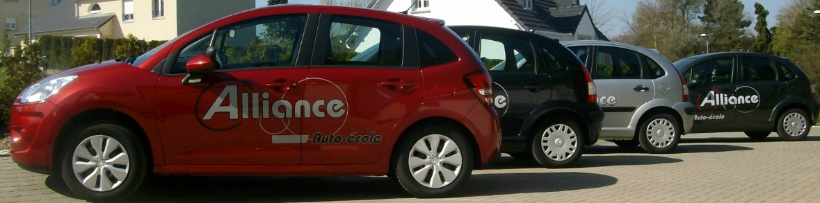 voiture de conduite Alliance